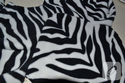 dikiş zebra desenli polar manto dikimi