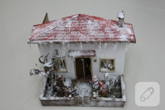 karlı ev minyatür yapımı