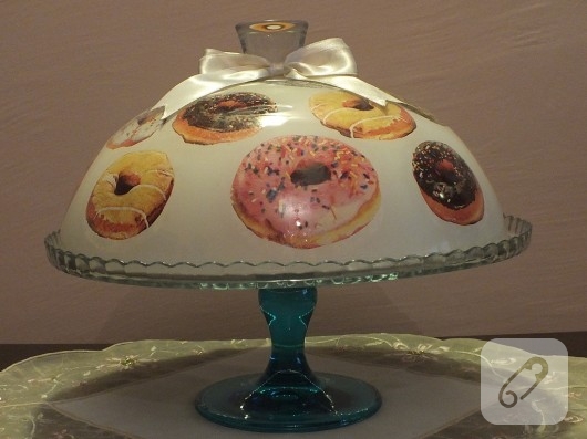 Donut dekupajlı kek fanusu