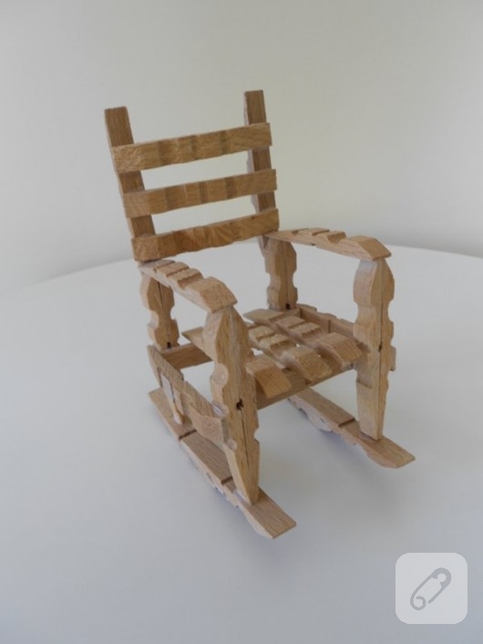 minyatür sandalye