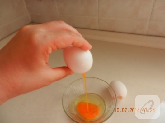 yumurtadan-kadin-yapimi-geri-donusum-fikirleri-1