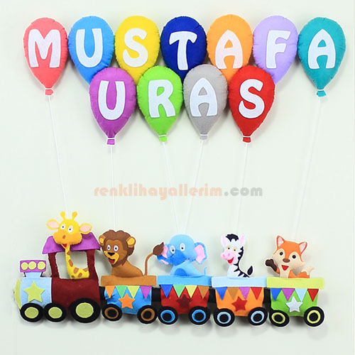 Mustafa Uras isimli trenli bebek kapı süsü