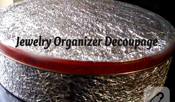 jewelry-organizer-decoupage